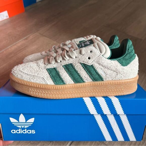Adidas *NWT* unisex Samba XLG Shoes in Putty Grey / Collegiate Green / Gum - Picture 5 of 10